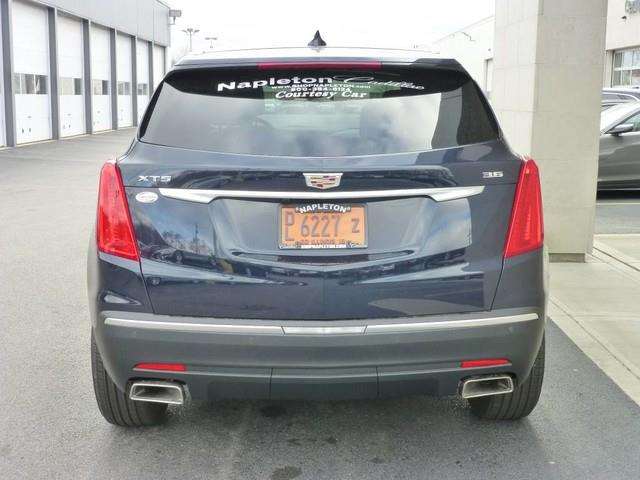 2017 Cadillac XT5 4dr SUV